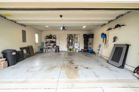 Tiny photo for 940 Shore Bend Boulevard, Kokomo, IN 46902 (MLS # 202615855)