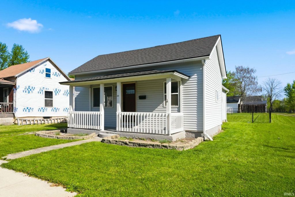 Photo of 414 E High Street, Garrett, IN 46738 (MLS # 202616661)