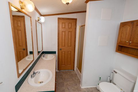 Tiny photo for 26080 County Road 4, Elkhart, IN 46514 (MLS # 202618704)