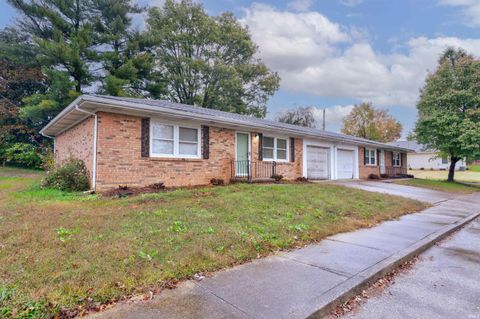 Photo of 1304 E Monroe Street, Boonville, IN 47601 (MLS # 202544177)