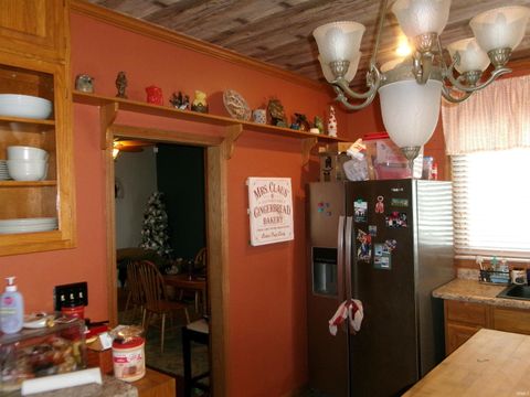 Tiny photo for 69 W 5 th Street, Peru, IN 46970 (MLS # 202600386)