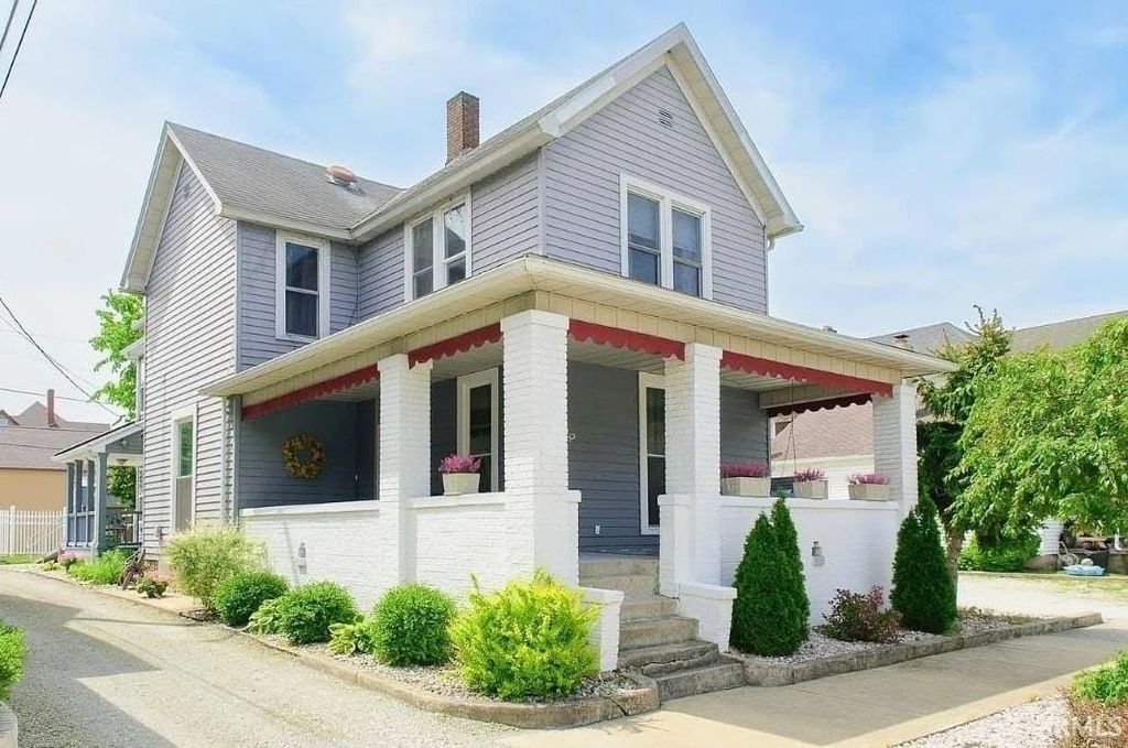 Photo of 69 W 5 th Street, Peru, IN 46970 (MLS # 202600386)