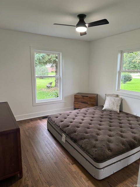 Tiny photo for 2137 W Broadway, Bunker Hill, IN 46914 (MLS # 202642402)