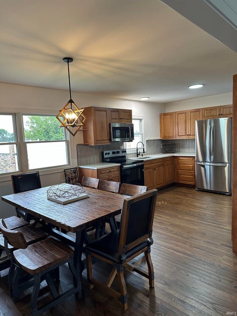 Tiny photo for 2137 W Broadway, Bunker Hill, IN 46914 (MLS # 202642402)