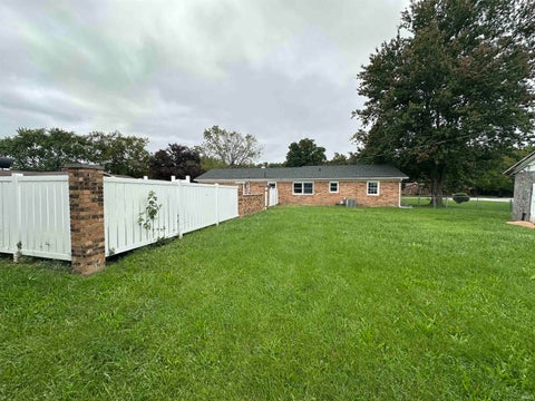 Tiny photo for 2137 W Broadway, Bunker Hill, IN 46914 (MLS # 202642402)
