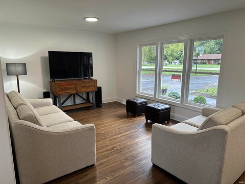 Tiny photo for 2137 W Broadway, Bunker Hill, IN 46914 (MLS # 202642402)