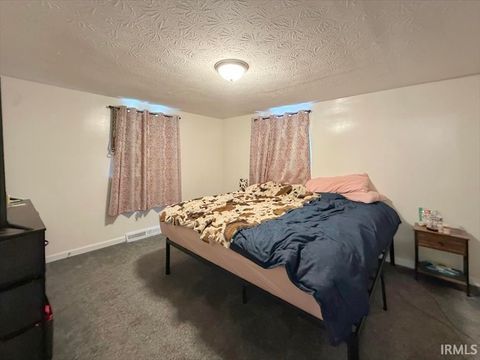 Tiny photo for 811 N PURDUM Street, Kokomo, IN 46901 (MLS # 202619087)