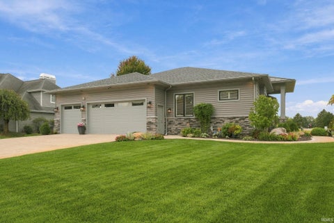 Tiny photo for 2835 E Prestwick Road, Winona Lake, IN 46590 (MLS # 202641273)