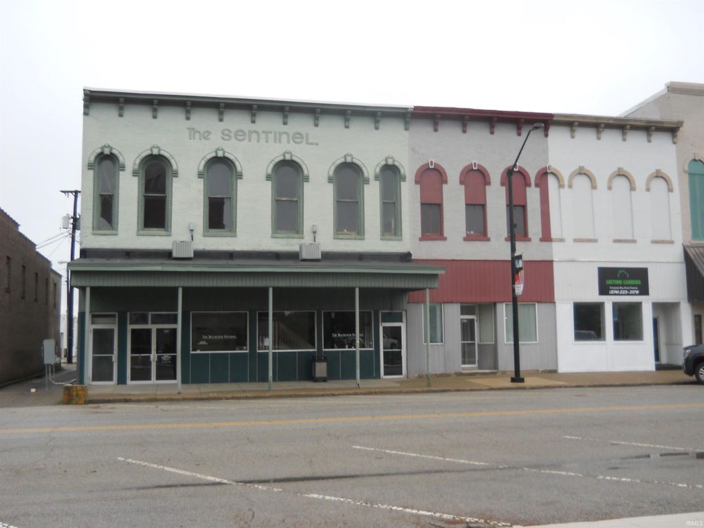 Photo for 118 E 8th Street, Rochester, IN 46975 (MLS # 202521234)