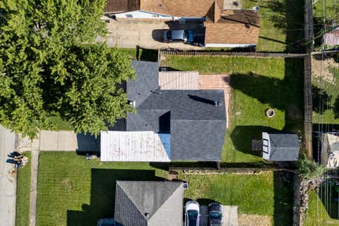 Tiny photo for 2421 Edgelea Drive, Lafayette, IN 47909 (MLS # 202634925)