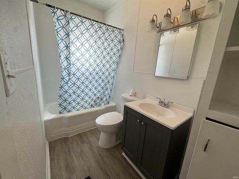 Tiny photo for 701 & 703 E Walnut Street, Kokomo, IN 46901 (MLS # 202604108)