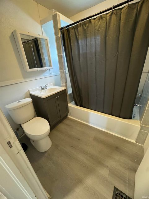 Tiny photo for 701 & 703 E Walnut Street, Kokomo, IN 46901 (MLS # 202604108)