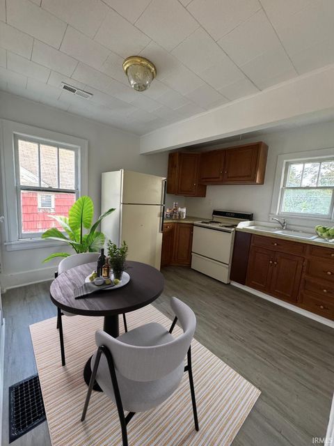 Tiny photo for 701 & 703 E Walnut Street, Kokomo, IN 46901 (MLS # 202604108)