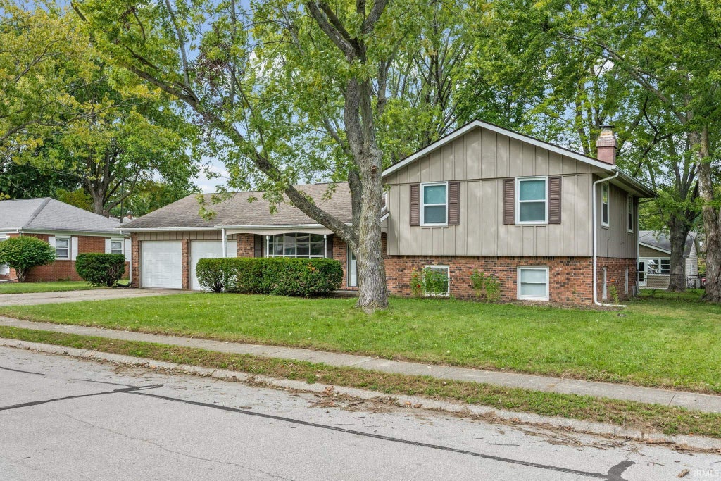 Photo of 856 Barlow Street, West Lafayette, IN 47906 (MLS # 202639990)