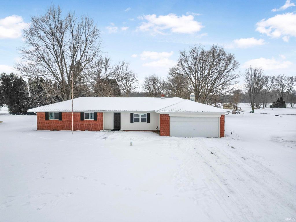 Photo of 68515 County Road 33, Goshen, IN 46526 (MLS # 202603112)