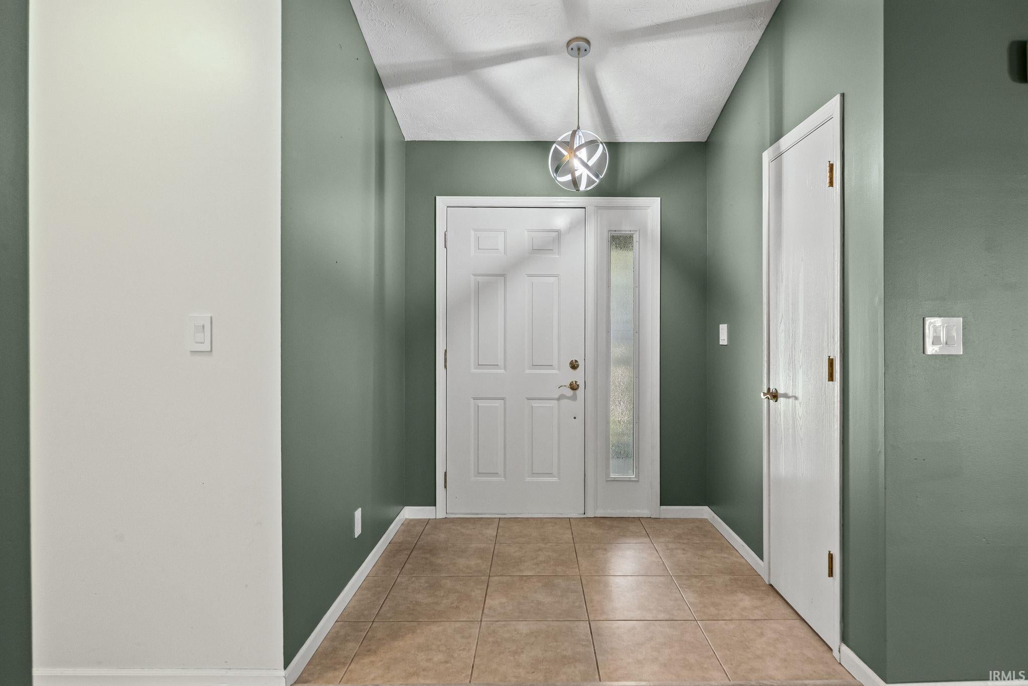 204 Stockbridge Lane