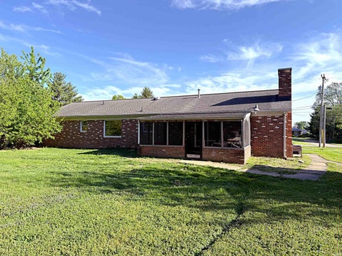 Tiny photo for 714 Brett Cabel Road, Washington, IN 47501 (MLS # 202614543)