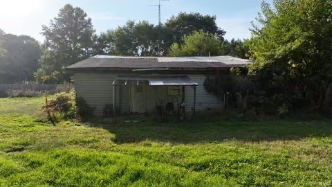 Tiny photo for 7392 W US-24 Highway, Logansport, IN 46947 (MLS # 202642202)