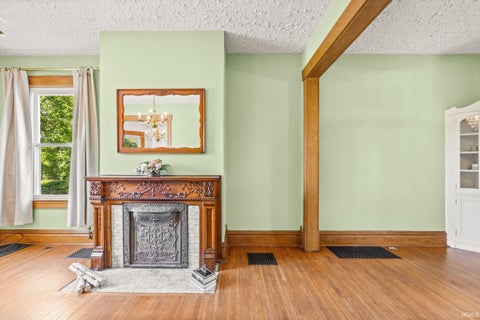 Tiny photo for 811 S 9th Street, Lafayette, IN 47905 (MLS # 202637304)
