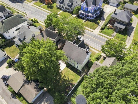Tiny photo for 811 S 9th Street, Lafayette, IN 47905 (MLS # 202637304)