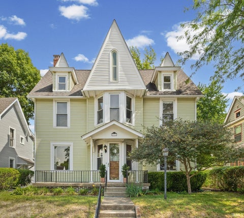 Photo of 811 S 9th Street, Lafayette, IN 47905 (MLS # 202637304)