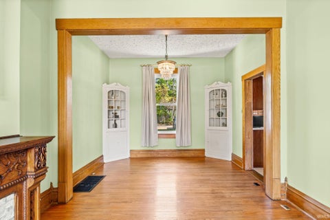 Tiny photo for 811 S 9th Street, Lafayette, IN 47905 (MLS # 202637304)