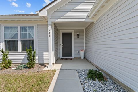 Tiny photo for 844 LANDO CREEK Drive, Kokomo, IN 46902 (MLS # 202528951)