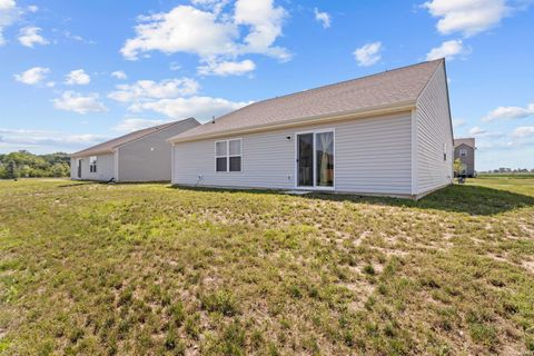 Tiny photo for 844 LANDO CREEK Drive, Kokomo, IN 46902 (MLS # 202528951)