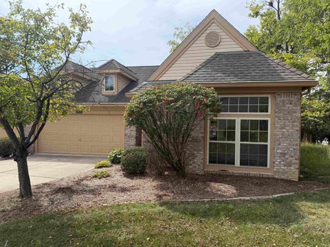 Photo of 500 E Hickory Stick Court, Bloomington, IN 47401 (MLS # 202638100)