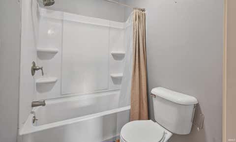 Tiny photo for 825 S 28th Street, Lafayette, IN 47904 (MLS # 202630972)