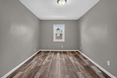 Tiny photo for 825 S 28th Street, Lafayette, IN 47904 (MLS # 202630972)