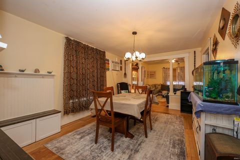 Tiny photo for 765 E Franklin Street, Huntington, IN 46750 (MLS # 202605489)