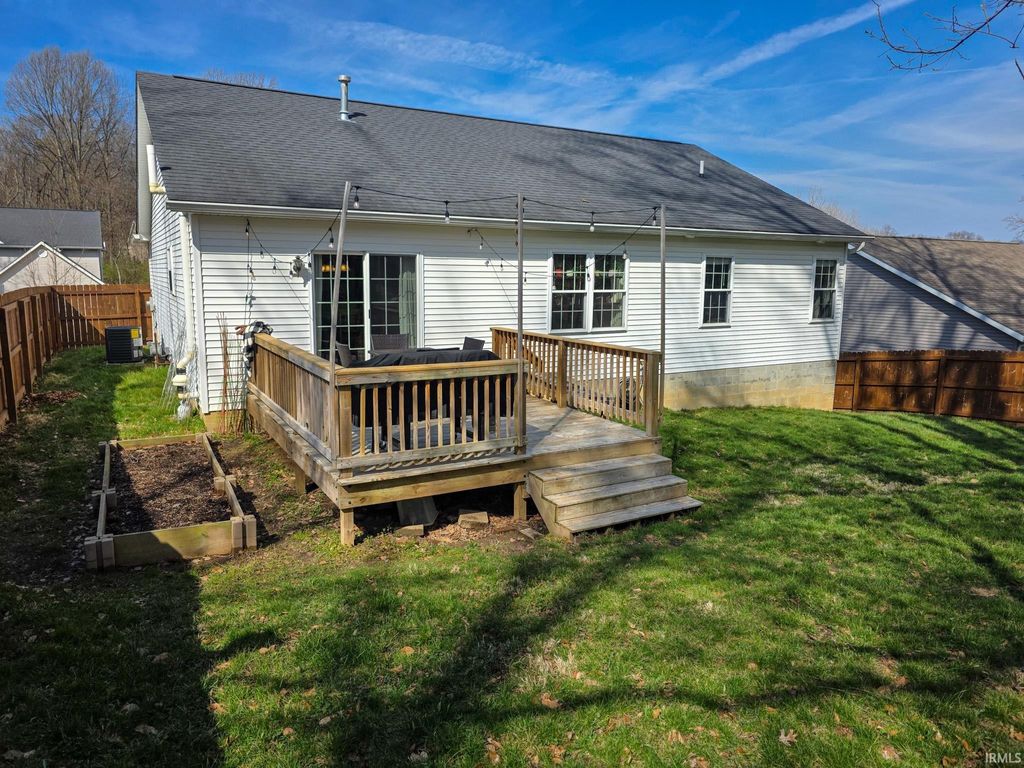 Photo of 1263 W Countryside Lane, Bloomington, IN 47403 (MLS # 202610433)