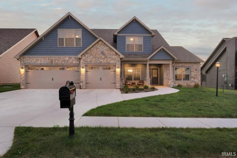 Photo of 2117 MAPLE LEAF Drive, Kokomo, IN 46902 (MLS # 202628168)