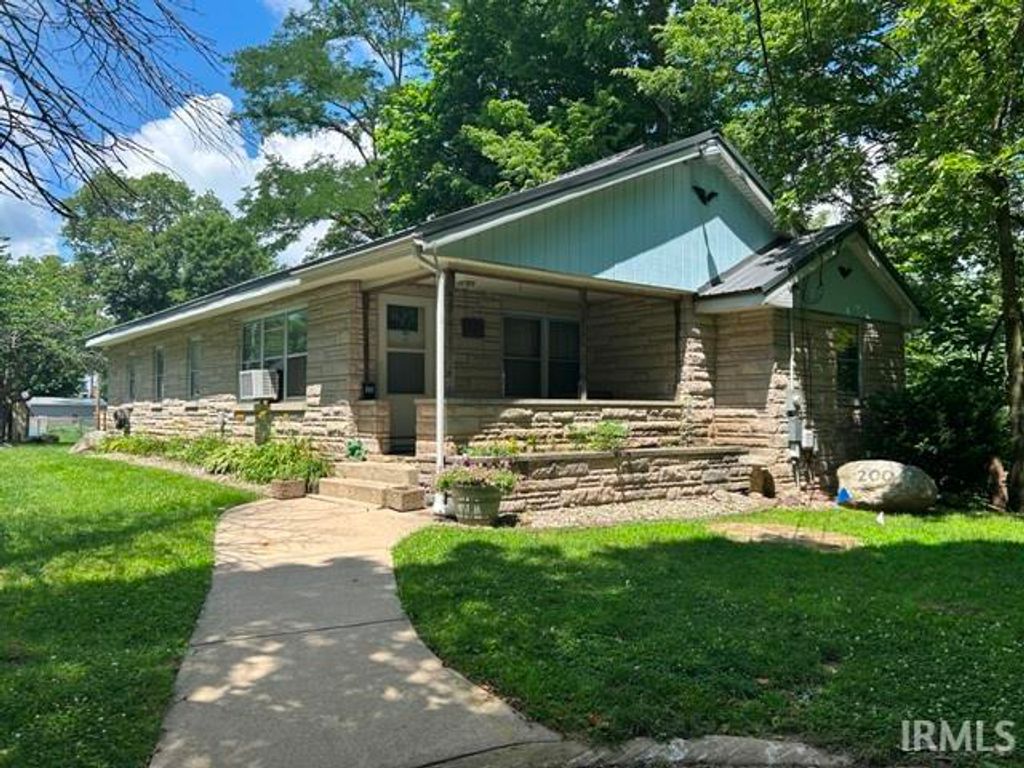 Photo of 200 Gideon Street, Plymouth, IN 46563 (MLS # 202626768)