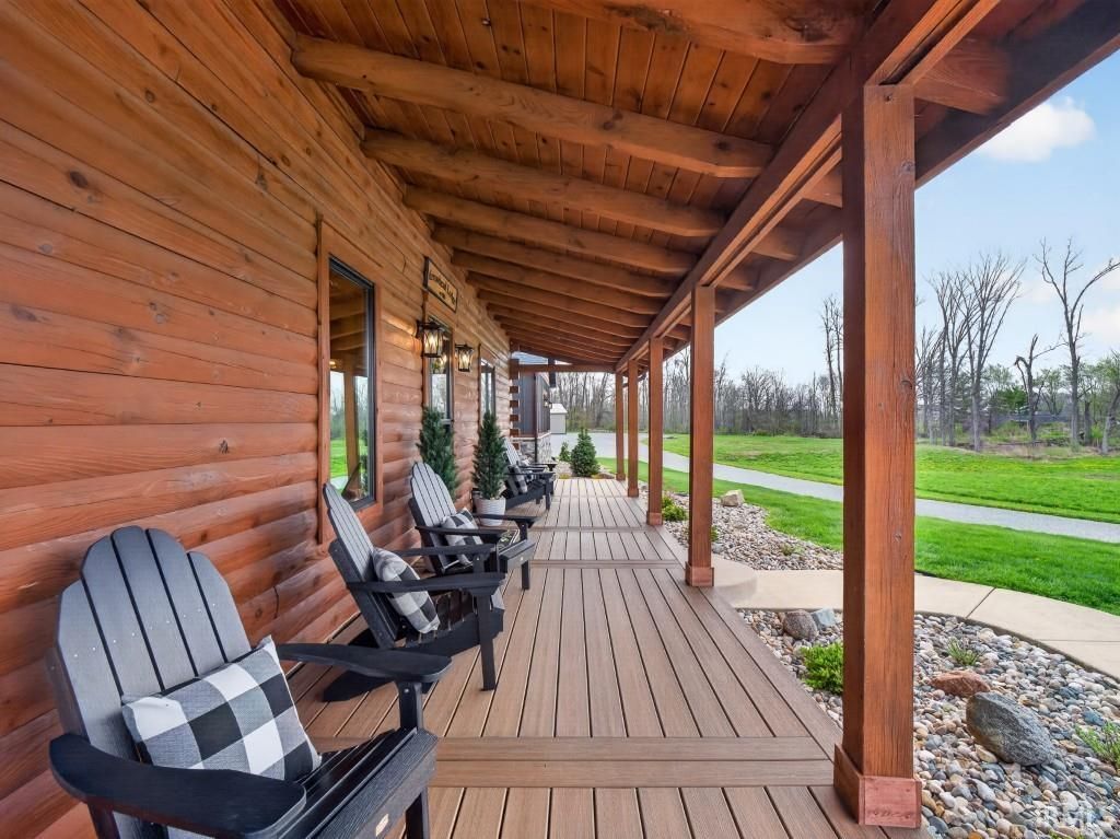 Photo of 3985 E Burd Road, Columbia City, IN 46725 (MLS # 202614067)