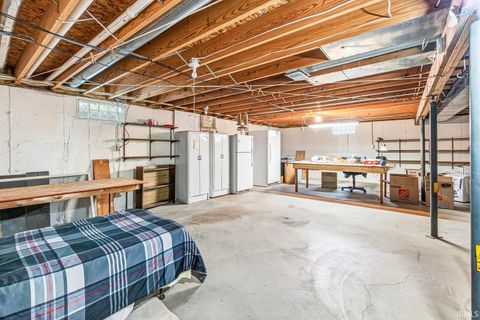 Tiny photo for 1840 Saint Michaels Court, South Bend, IN 46614 (MLS # 202618464)