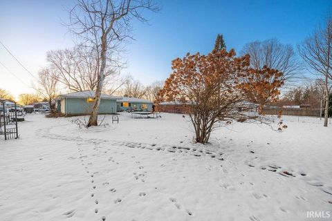 Tiny photo for 3021 MAYFAIR Drive, Kokomo, IN 46902 (MLS # 202548703)