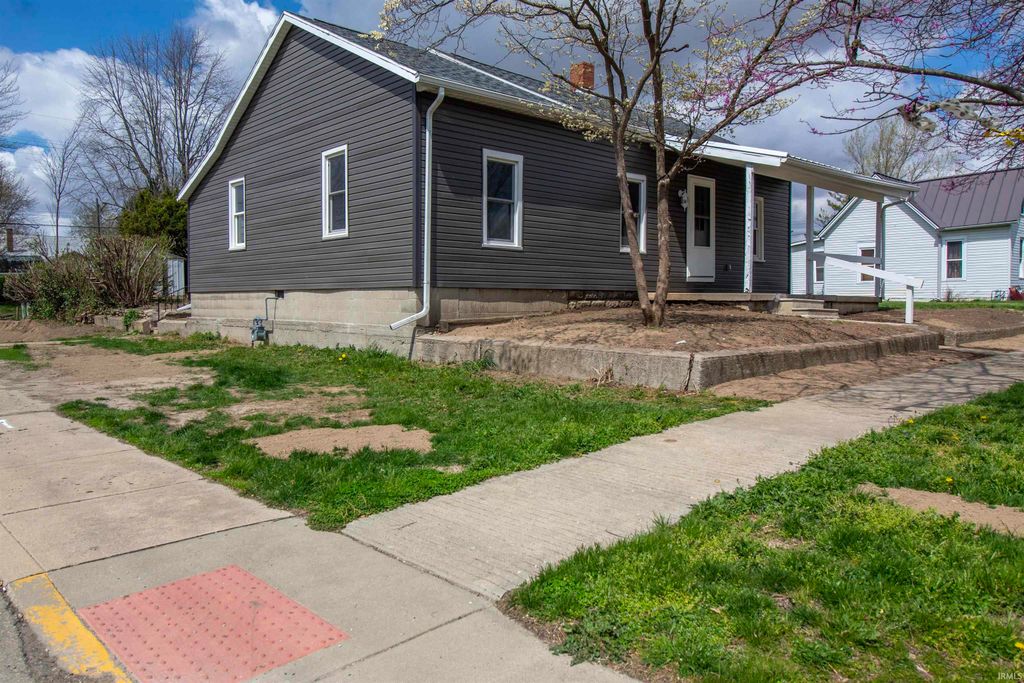 Photo of 603 N Residence Street, Winchester, IN 47394 (MLS # 202613044)