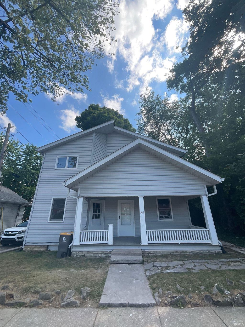Photo of 312 E 8Th Street, Bloomington, IN 47408 (MLS # 202548769)