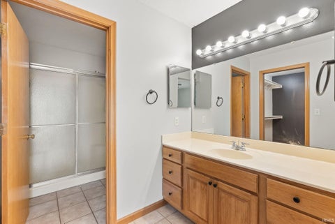 Tiny photo for 846 N Timberline Circle, Warsaw, IN 46582 (MLS # 202641201)