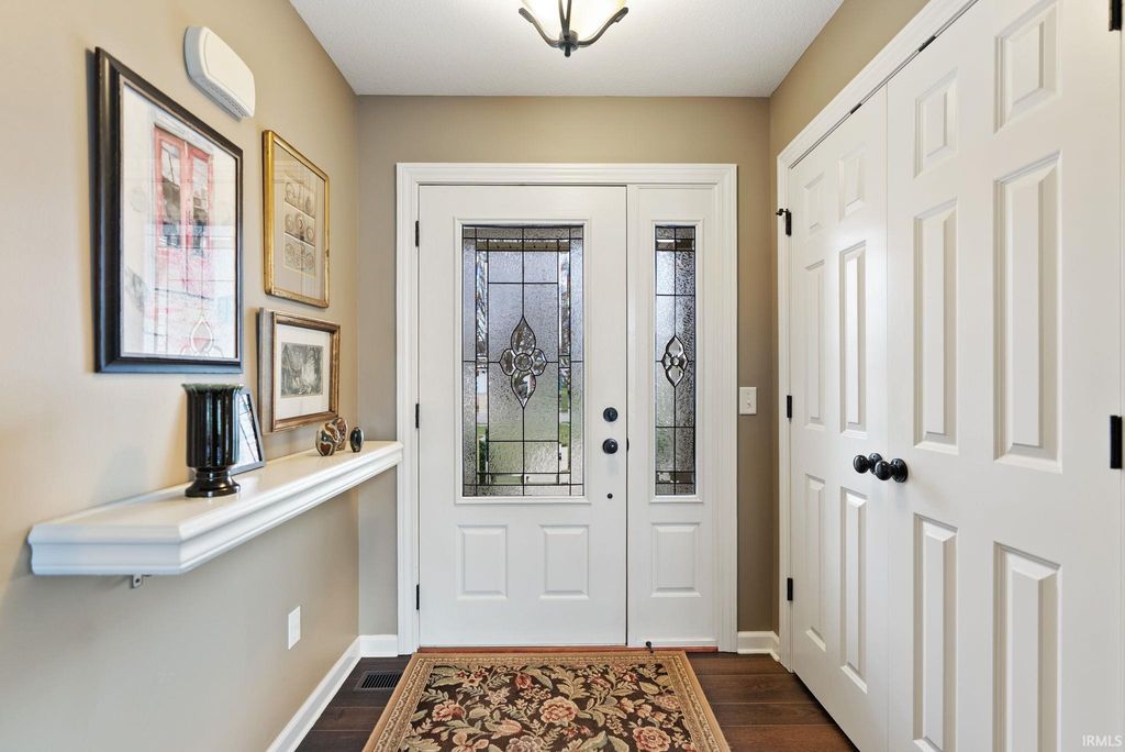 Photo of 12920 Jade Cove, Fort Wayne, IN 46845 (MLS # 202609030)