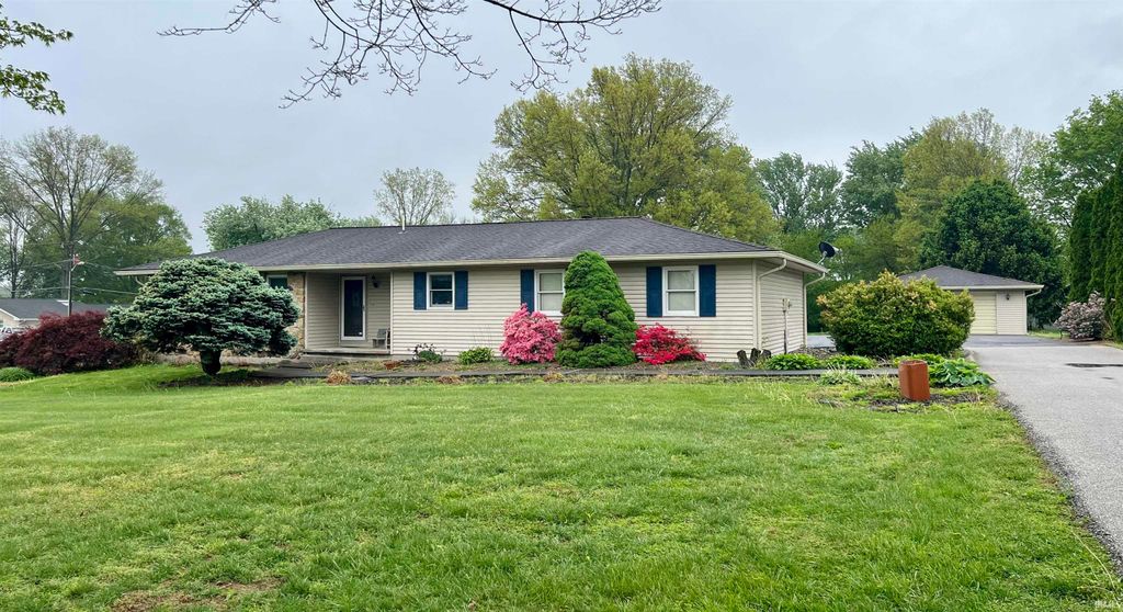 Photo of 1430 Hancock Avenue, Mitchell, IN 47446 (MLS # 202613809)