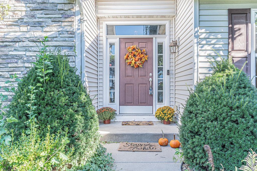 Photo of 20467 Fieldstone Crossing Drive, Goshen, IN 46528 (MLS # 202540495)