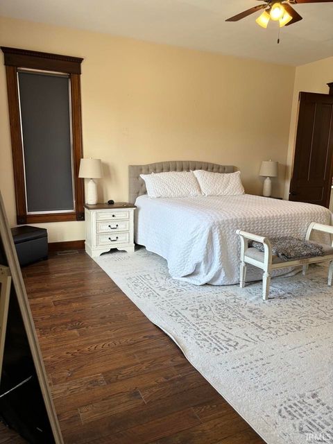 Tiny photo for 114 W Walnut Street #201, Kokomo, IN 46901 (MLS # 202540062)