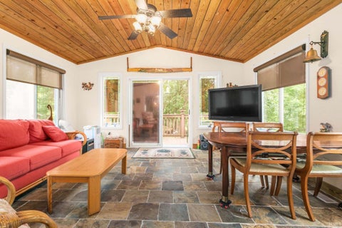 Tiny photo for 525 S Filbert Street, New Carlisle, IN 46552 (MLS # 202642070)