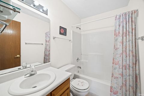 Tiny photo for 1940 Honeybrook Way, Lafayette, IN 47909 (MLS # 202609164)