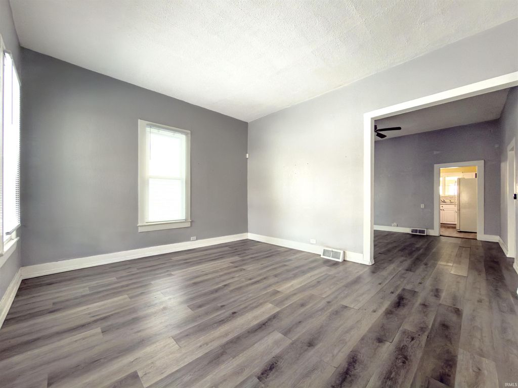 Photo of 619 Huffman Street, Fort Wayne, IN 46808 (MLS # 202601956)