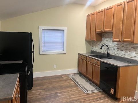 Tiny photo for 904 S Bell Street, Kokomo, IN 46902 (MLS # 202606910)