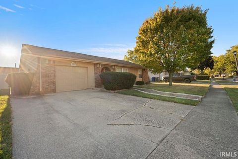 Tiny photo for 3602 SOUTHLEA Drive, Kokomo, IN 46902 (MLS # 202541407)